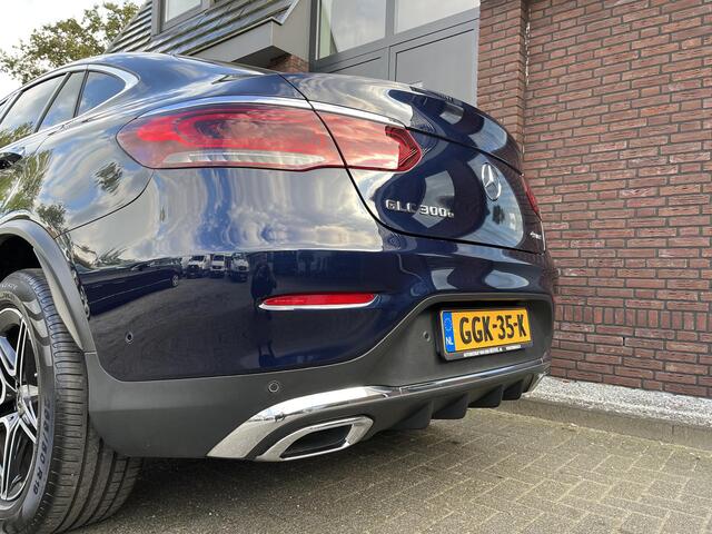 Mercedes-Benz GLC-KLASSE Coupé 300e 4MATIC Business Solution AMG