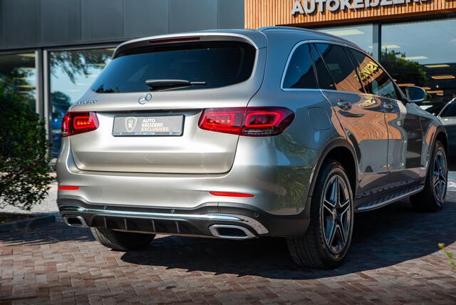 Mercedes-Benz GLC-KLASSE 200 Business Solution AMG Panoramadak Leer Navi Carbon
