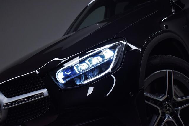 Mercedes-Benz GLC-KLASSE 300e 4MATIC 320pk AMG-Line Virtual/Carplay/Camera/Alcantara/Leer/Navi/Led/Stoelverw./Lmv19''