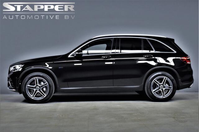 Mercedes-Benz GLC-KLASSE 300e 4MATIC 320pk AMG-Line Virtual/Carplay/Camera/Alcantara/Leer/Navi/Led/Stoelverw./Lmv19''