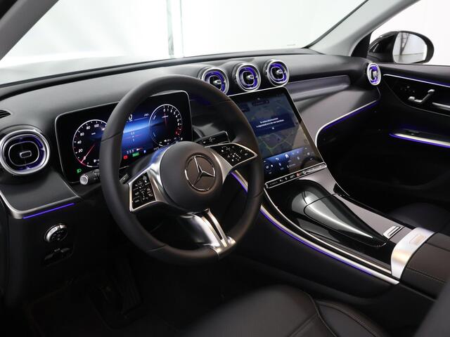 Mercedes-Benz GLC-KLASSE 300e 4MATIC Luxury Line Panoramadak | Digital Light | Trekhaak | Memory | Sfeerverlichting