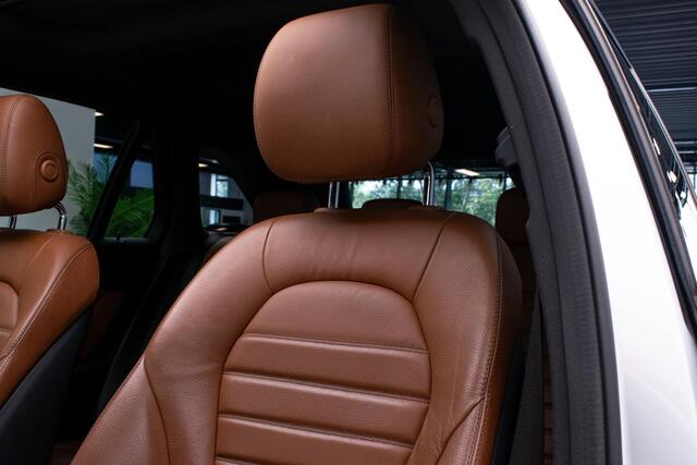 Mercedes-Benz GLC-KLASSE 250 4MATIC Prestige | Pano| Dodehoek| Trekhaak