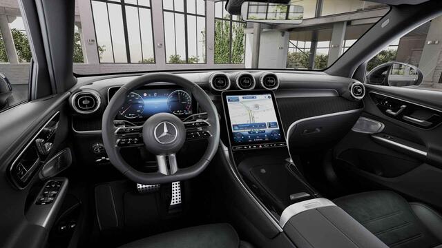 Mercedes-Benz GLC-KLASSE 300e 4MATIC AMG Line | Trekhaak | Panoramadak | Night pakket | Burmester | 360 camera |