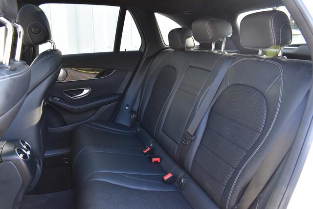 Mercedes-Benz GLC-KLASSE 250 4MATIC Edition 1 | Apple Carplay | Stoelverwarming | Achteruitrij camera |