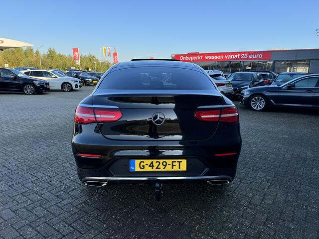 Mercedes-Benz GLC-KLASSE Coupé 300 245 PK 4MATIC AMG Line Schuif-/Kanteldak Distronic Lederen interieur Luchtvering Trekhaak Keyless Start DAB