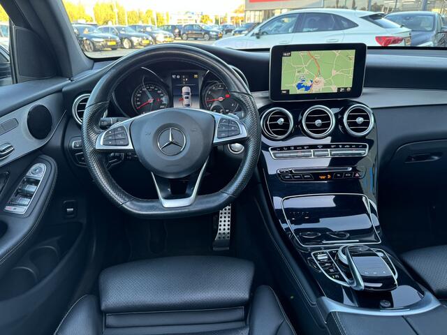 Mercedes-Benz GLC-KLASSE Coupé 300 245 PK 4MATIC AMG Line Schuif-/Kanteldak Distronic Lederen interieur Luchtvering Trekhaak Keyless Start DAB