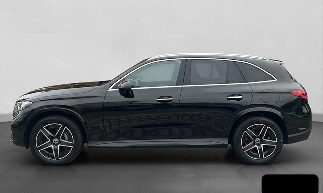 Mercedes-Benz GLC-KLASSE 300e 4MATIC AMG Line Airmatic Distronic Head-Up Memory Burmester Panoramadak Trekhaak