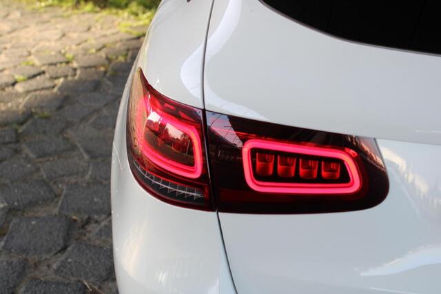 Mercedes-Benz GLC-KLASSE 200 AMG Geen import | Nieuw model I Burmester I Luchtvering