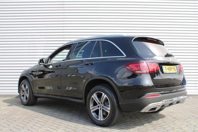 Mercedes-Benz GLC-KLASSE 300e 4MATIC | Plug-in | 320PK | Adap. Cruise | Rondom camera | 18" LM | Parkeerpakket |