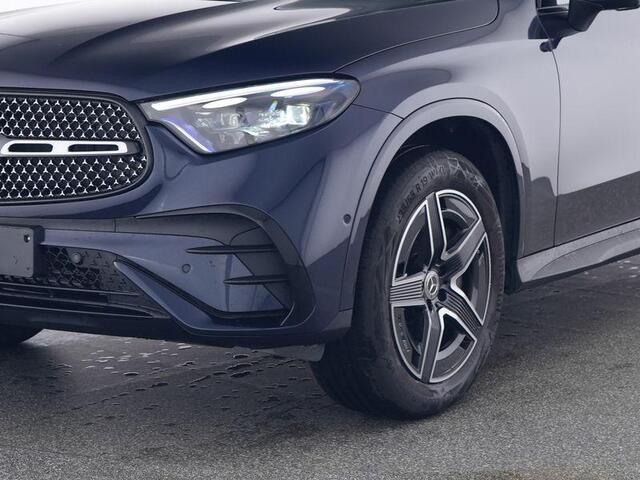 Mercedes-Benz GLC-KLASSE 300e 4MATIC AMG Line | Night | Panoramadak | Trekhaak | Winter pakket | Memory stoelen |