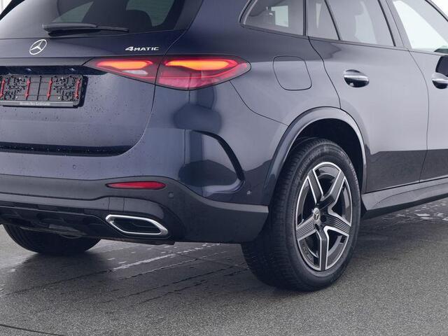 Mercedes-Benz GLC-KLASSE 300e 4MATIC AMG Line | Night | Panoramadak | Trekhaak | Winter pakket | Memory stoelen |