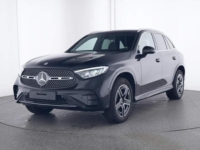 Mercedes-Benz GLC-KLASSE 300e 4MATIC AMG Line | Stoelkoeling | Panoramadak | Trekhaak | Rij asistentie |