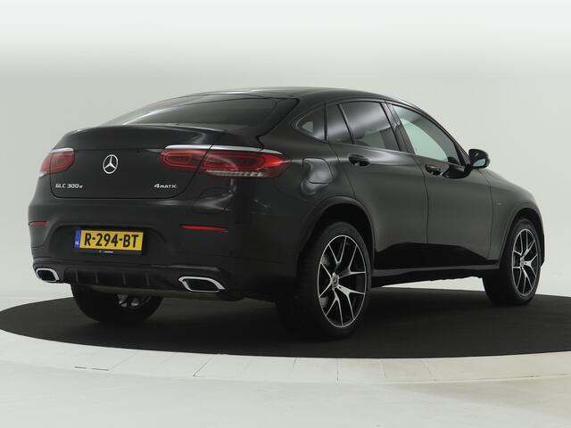Mercedes-Benz GLC-KLASSE Coupé 300 e 4MATIC Business Solution AMG | AMG Styling | Night Pakket | 20 Inch AMG LM velgen | Digitaal Dashboard | Inclusief 24 maanden MB Certified garantie voor Europa |