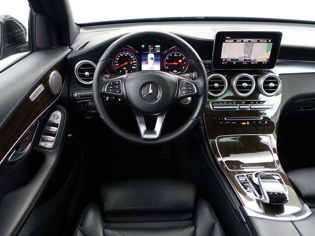 Mercedes-Benz GLC-KLASSE 350e 4MATIC AMG Prestige Plus Aut- Panoramadak, Burmester Audio, Keyless, Leder Sport Interieur, Xenon Led