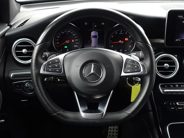 Mercedes-Benz GLC-KLASSE 250 4MATIC AMG Premium Plus Aut- Night Package I Treeplanken I Xenon Led I Stoelverwarming I Park Assist I Elek Trekhaak