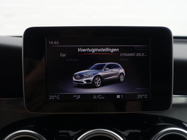 Mercedes-Benz GLC-KLASSE 250 4MATIC AMG Premium Plus Aut- Night Package I Treeplanken I Xenon Led I Stoelverwarming I Park Assist I Elek Trekhaak