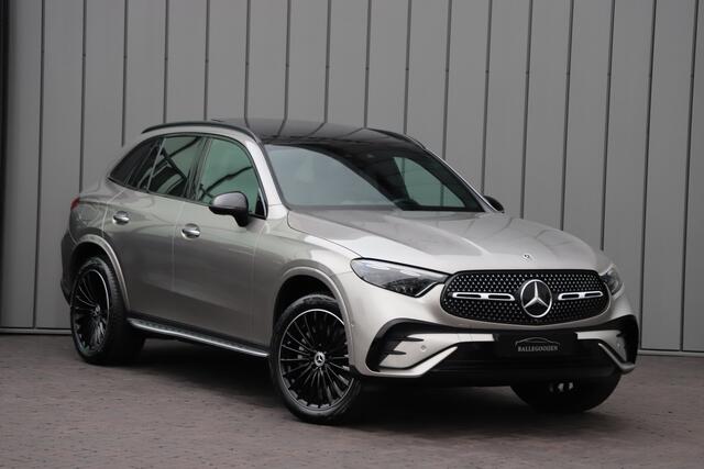 Mercedes-Benz GLC-KLASSE 300e AMG 4-Matic Aut9 | Pano | Keyles | Massage | Stoelkoeling | Distronic | Digital-light | Stuurwielverwarming | 2023.