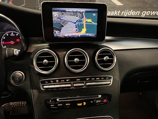 Mercedes-Benz GLC-KLASSE 250 4MATIC Premium Plus Automaat / Airco / Navigatie / Camera / Panoramadak / 20" LM Velgen / Vol Leder Int / Keurig!