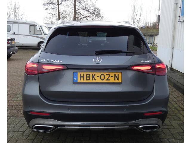 Mercedes-Benz GLC-KLASSE 300E 4MATIC BNS LINE,Pano,Led,360,ACC,Leer