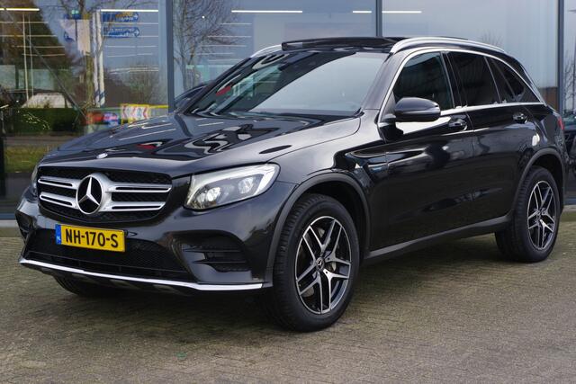 Mercedes-Benz GLC-KLASSE 350e 320 PK 4MATIC Ambition AMG-Line PHEV, Panoramadak, Leder, Camera, DAB
