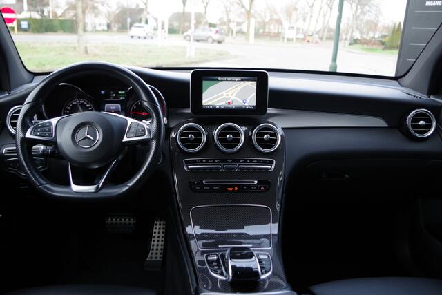 Mercedes-Benz GLC-KLASSE 350e 320 PK 4MATIC Ambition AMG-Line PHEV, Panoramadak, Leder, Camera, DAB