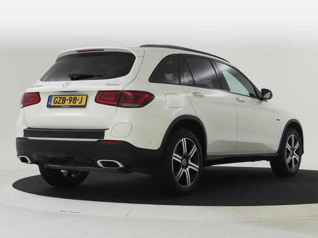 Mercedes-Benz GLC-KLASSE 300 e Plug-In Hybride | Burmester | Panoramadak | Memory Stoelen | Multibeam LED | Trekhaak | Distronic | Navigatie | Inclusief 24 maanden MB Certified garantie voor Europa.