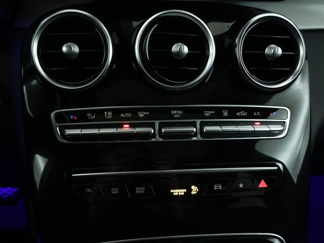 Mercedes-Benz GLC-KLASSE 300 e Plug-In Hybride | Burmester | Panoramadak | Memory Stoelen | Multibeam LED | Trekhaak | Distronic | Navigatie | Inclusief 24 maanden MB Certified garantie voor Europa.