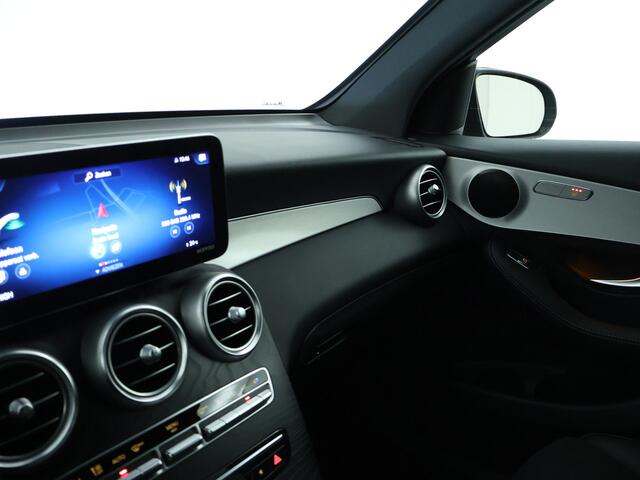 Mercedes-Benz GLC-KLASSE 300 e 4MATIC Business Solution AMG AMG Styling | Night Pakket | Digitaal Dashboard. | Inclusief 24 maanden MB Certified garantie voor Europa.