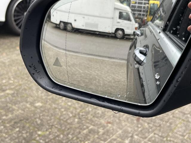 Mercedes-Benz GLC-KLASSE 300e 4MATIC Premium Plus 19"/Panoramadak/Dodehoek/Adaptieve cruise/Keyless/Head-up/Camera/Elektrische klep