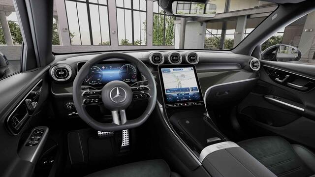Mercedes-Benz GLC-KLASSE 300e 4MATIC AMG Line | AMG | Panoramadak | Trekhaak |