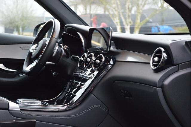 Mercedes-Benz GLC-KLASSE 300 4MATIC AMG-LINE | LED | SFEERVERLICHTING | TREKHAAK | CAMERA | 34000 KM!!!