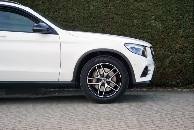 Mercedes-Benz GLC-KLASSE 250 4MATIC AMG Line | Distronic Trekhaak Night
