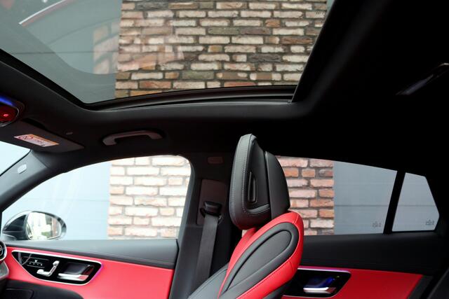 Mercedes-Benz GLC-KLASSE Coupé 300de 4MATIC AMG Line Aut9 | Distronic | Panoramadak | Digital Light | Memory | Leder | Surround Camera | Keyless Go | Augmented Reality | Nightpakket |