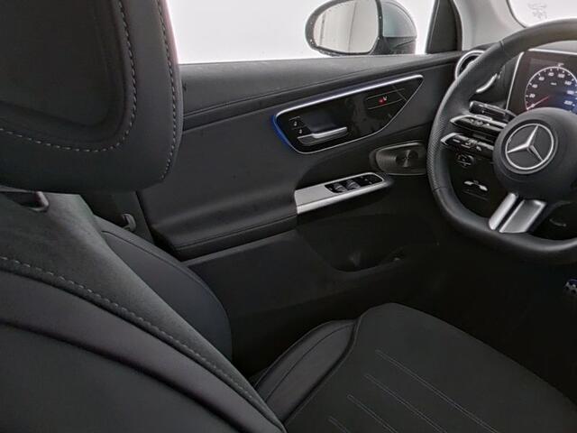 Mercedes-Benz GLC-KLASSE Coupé 300 e 4MATIC AMG Plug-In Hybride | AMG Styling | 20 Inch AMG Velgen | Stuur en Stoelverwarming | Burmester® 3D-Surround sound system | Rijassistentiepakket plus | Inclusief 24 maanden MB Certified garantie voor Europa.