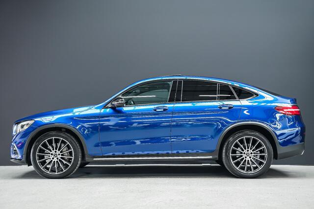 Mercedes-Benz GLC-KLASSE Coupé 250 210pk 4MATIC Premium |Org. NL|1e eigenaar|dealer onderhouden|AMG pakket|schuif/kantel dak|Burmester|Carbon interieur|Ambient light|Apple Carplay|blind spot|360 camera|elk. achterklep|trekhaak|20"|