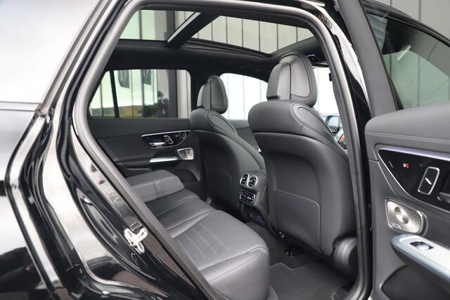 Mercedes-Benz GLC-KLASSE 300 de AMG 4-Matic Aut9 | Lucht-vering | 4W-sturing | Head-up | Keyles-go | ACC | Digital-light | Burmester | 2023.