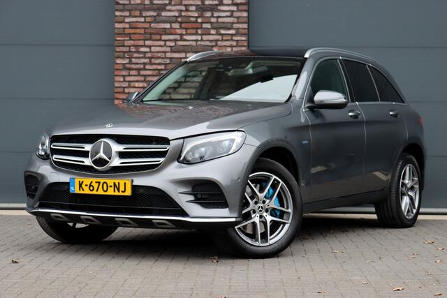 Mercedes-Benz GLC-KLASSE 350e 4MATIC Premium+ AMG Line Aut7 | Panoramadak | Distronic+ | Memory | Verwarmd Stuurwiel | Keyless Go | Intelligent Light System | Stoelverwarming V+A | Leder |