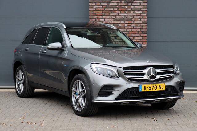 Mercedes-Benz GLC-KLASSE 350e 4MATIC Premium+ AMG Line Aut7 | Panoramadak | Distronic+ | Memory | Verwarmd Stuurwiel | Keyless Go | Intelligent Light System | Stoelverwarming V+A | Leder |