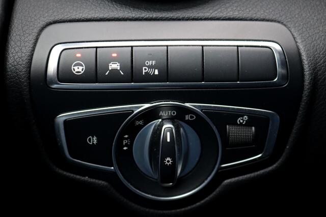 Mercedes-Benz GLC-KLASSE 350e 4MATIC Premium+ AMG Line Aut7 | Panoramadak | Distronic+ | Memory | Verwarmd Stuurwiel | Keyless Go | Intelligent Light System | Stoelverwarming V+A | Leder |