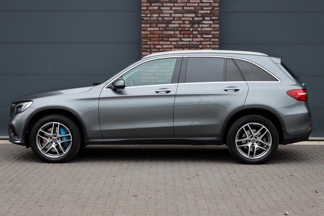 Mercedes-Benz GLC-KLASSE 350e 4MATIC Premium+ AMG Line Aut7 | Panoramadak | Distronic+ | Memory | Verwarmd Stuurwiel | Keyless Go | Intelligent Light System | Stoelverwarming V+A | Leder |