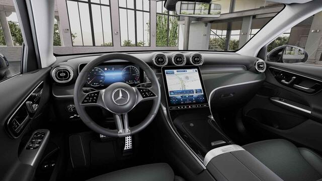 Mercedes-Benz GLC-KLASSE 300e 4MATIC Luxury Line | Verwarmd stuur | Memory stoelen | Dode hoek assistent |