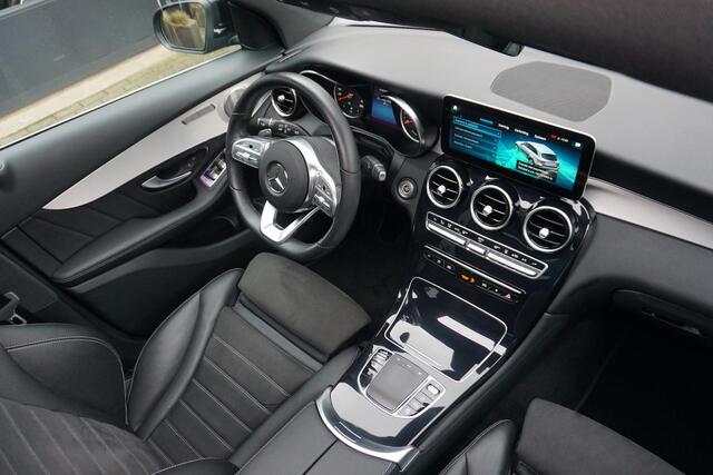 Mercedes-Benz GLC-KLASSE 300e 4MATIC | AMG Pakket | PANO | burmester