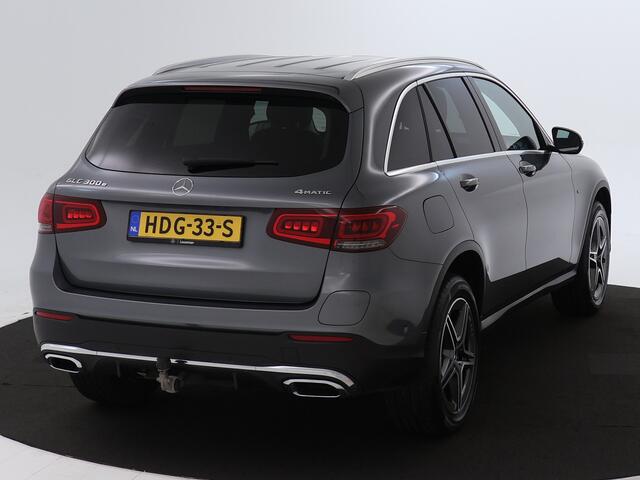 Mercedes-Benz GLC-KLASSE 300 e 4-MATIC AMG Sportpakket | Trekhaak | Dodehoek Ass. | Parkeerpakket | 360 gr. Camera | Apple CarPlay | DAB | Inclusief 24 maanden MB Certified garantie voor Europa.
