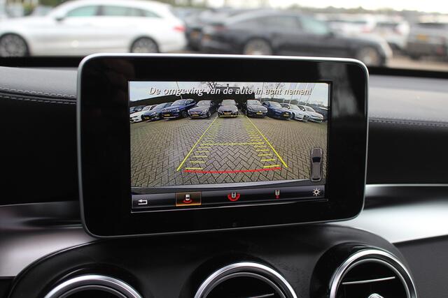 Mercedes-Benz GLC-KLASSE 350e 4MATIC Premium Plus / Trekhaak / Camera / Half leder / 18'' / Navigatie / Stoelverwarming / Cruise Control