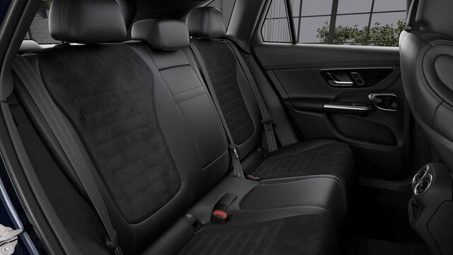 Mercedes-Benz GLC-KLASSE 300e 4MATIC AMG Line | Burmester | 360 graden camera | Rijassistentiepakket | Stoelverwarming |