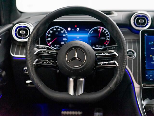 Mercedes-Benz GLC-KLASSE GLC 300e 4MATIC AMG Line Premium Plus | Achteras besturing | AIRMATIC