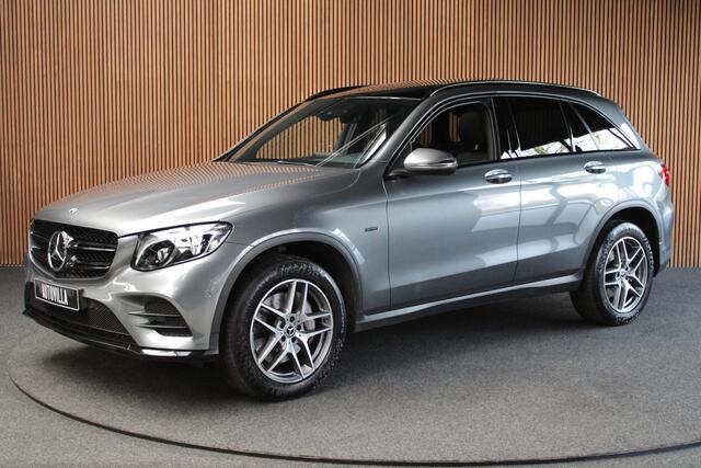 Mercedes-Benz GLC-KLASSE 350e 4MATIC AMG-pakket Panodak Leer Navi Camera Elektr. achterklep Elektr. trekhaak PTS LED Climate LM velgen