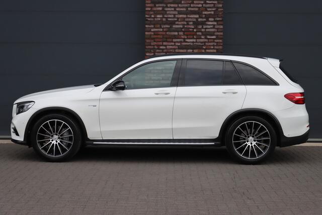Mercedes-Benz GLC-KLASSE AMG 43 4MATIC Aut9 | Luchtvering | Carbon | Burmester | Distronic | Trekhaak | Memory | Stoelverwarming Achter | Standkachel | Multibeam LED | HUD | Panoramadak |