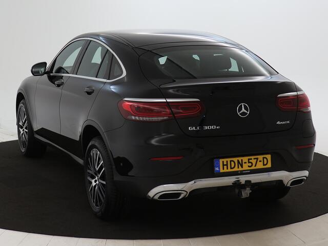 Mercedes-Benz GLC-KLASSE Coupé 300 e 4M Plug-In Hybride | Achteruitrijcamera | Trekhaak | Memory Stoelen | Leder | Distronic | Inclusief 24 maanden MB Certified garantie voor Europa.