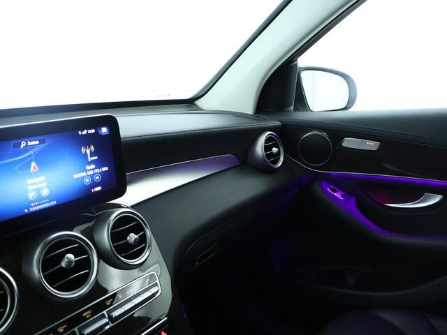 Mercedes-Benz GLC-KLASSE 300 e 4MATIC Plug-in Hybride | Panoramadak | 360° camera | Trekhaak | Multibeam | Nightpakket | Distronic | Inclusief 24 maanden MB Certified garantie voor Europa.